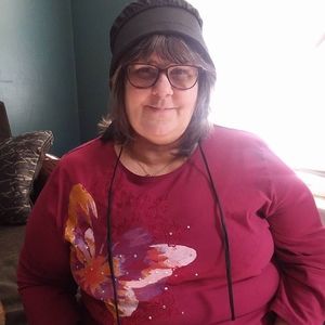 Meet your Posher, Lucy